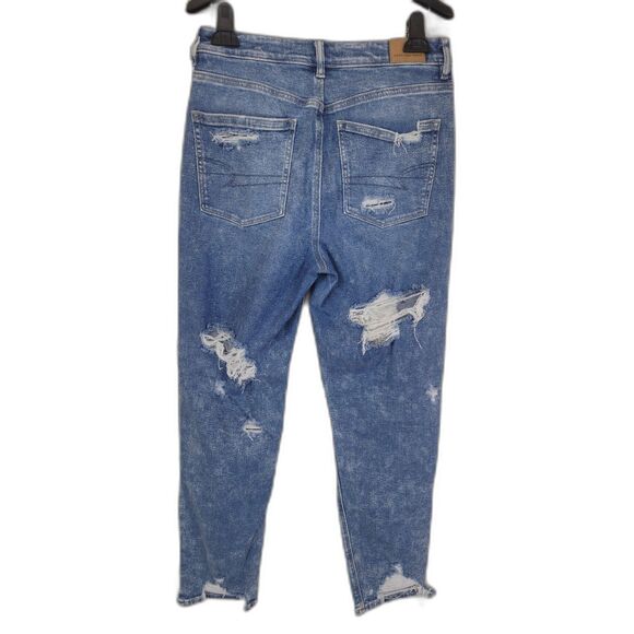 American Eagle Distressed Mom Jeans - Picture 2 of 5
